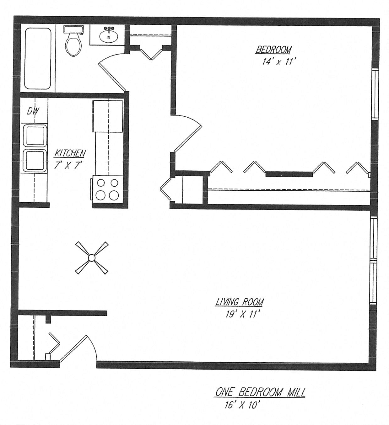 Floor plan for 1 bed, 1 bath, 780 sqft